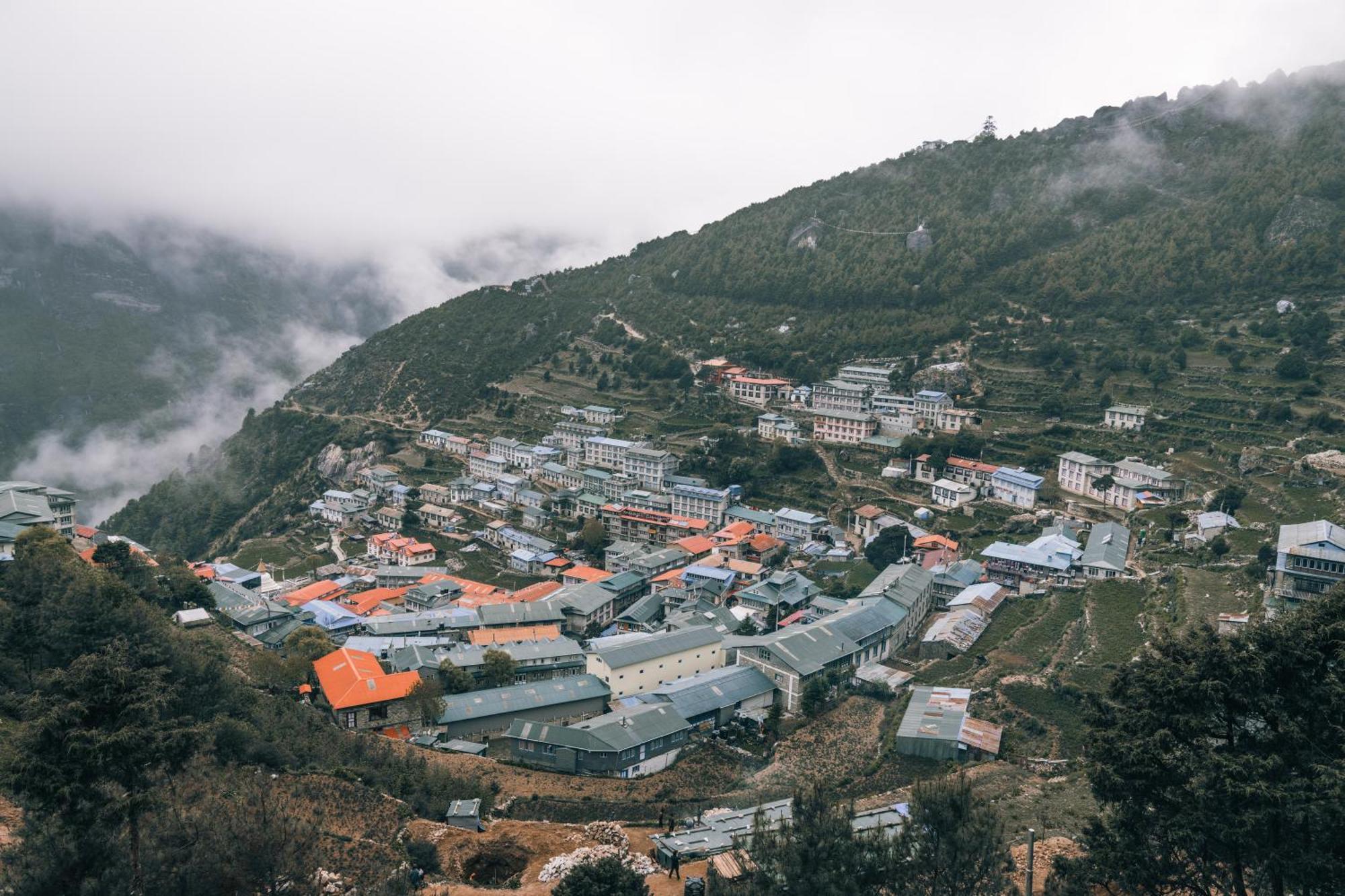 เยติเมาเท่นโฮม นามเช Hotel Namche ภายนอก รูปภาพ
