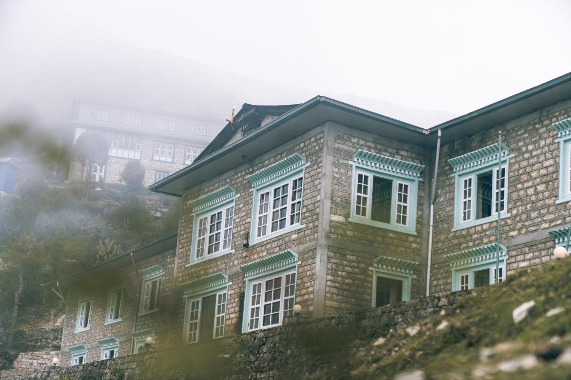 เยติเมาเท่นโฮม นามเช Hotel Namche ภายนอก รูปภาพ