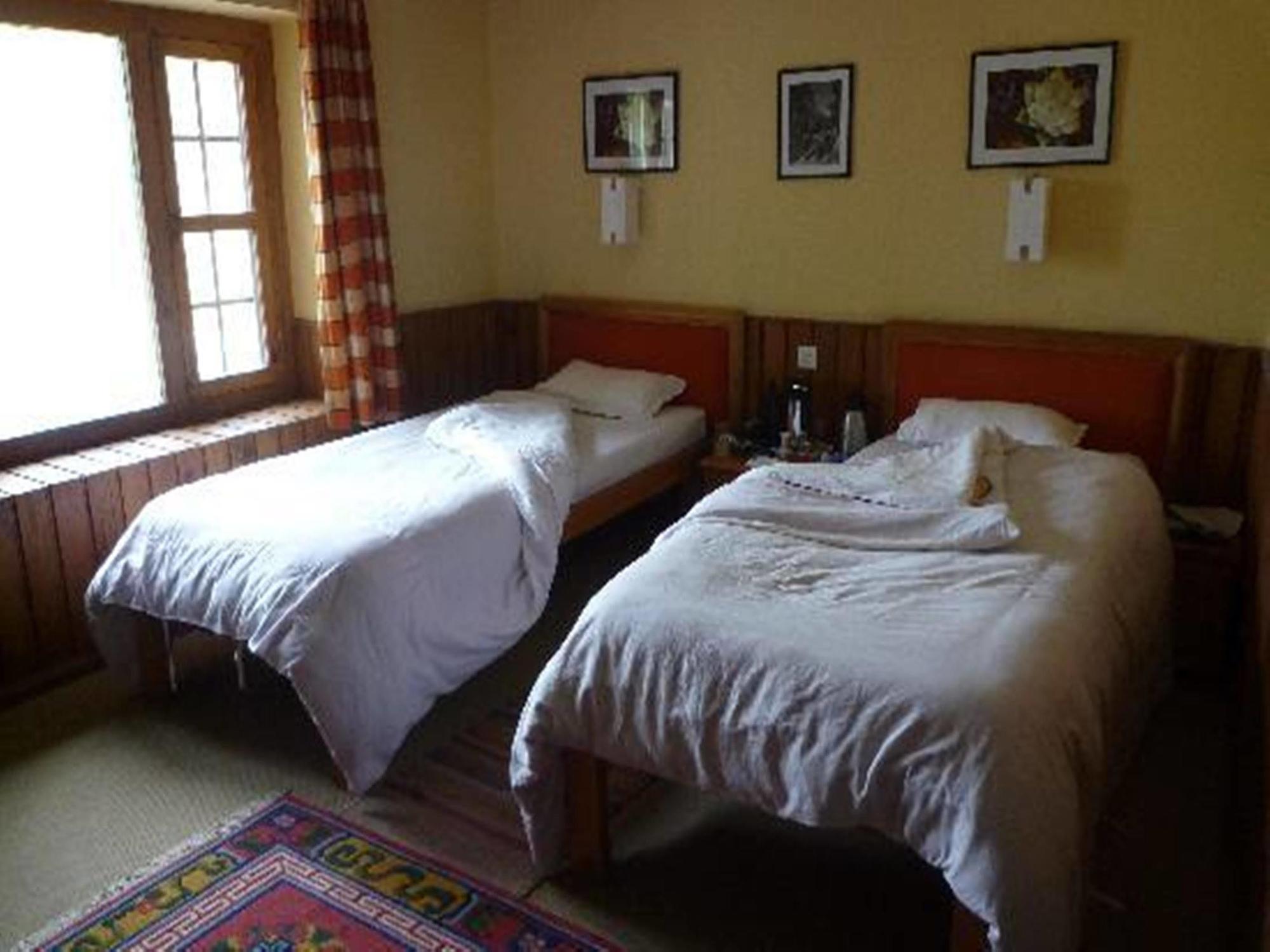 เยติเมาเท่นโฮม นามเช Hotel Namche ภายนอก รูปภาพ